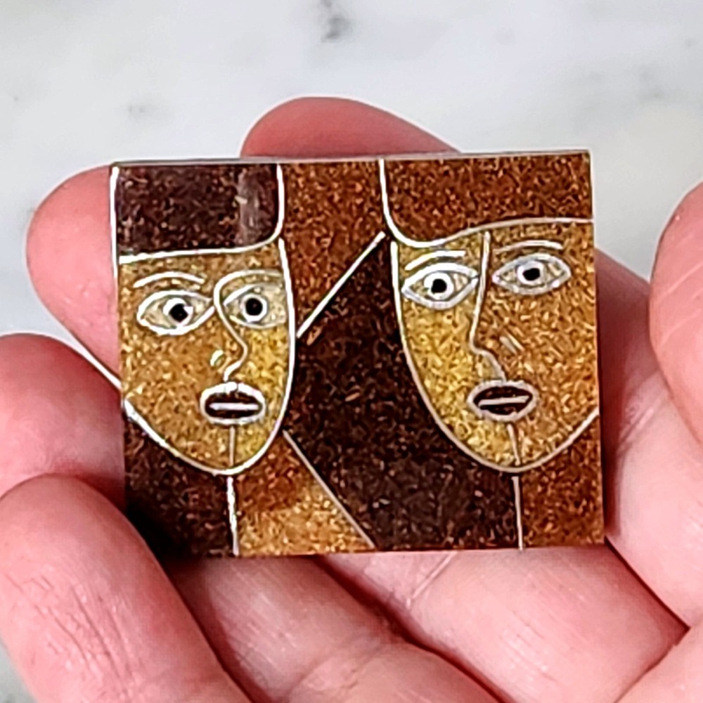 Abstract Face Brooch Pin Modernist Lucite 80s Art Deco revival Style Jewelry